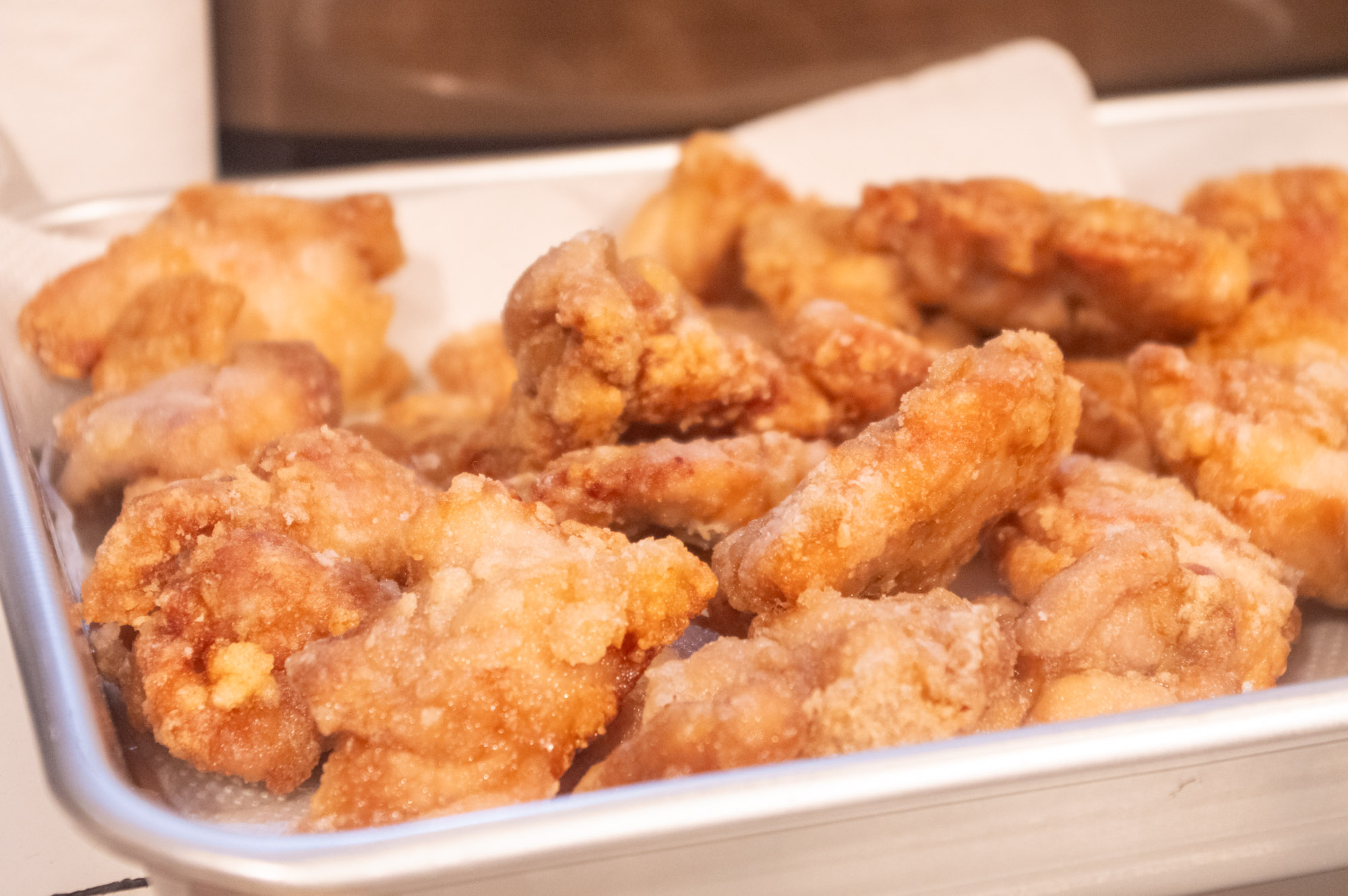 出来上がった鶏の唐揚げ